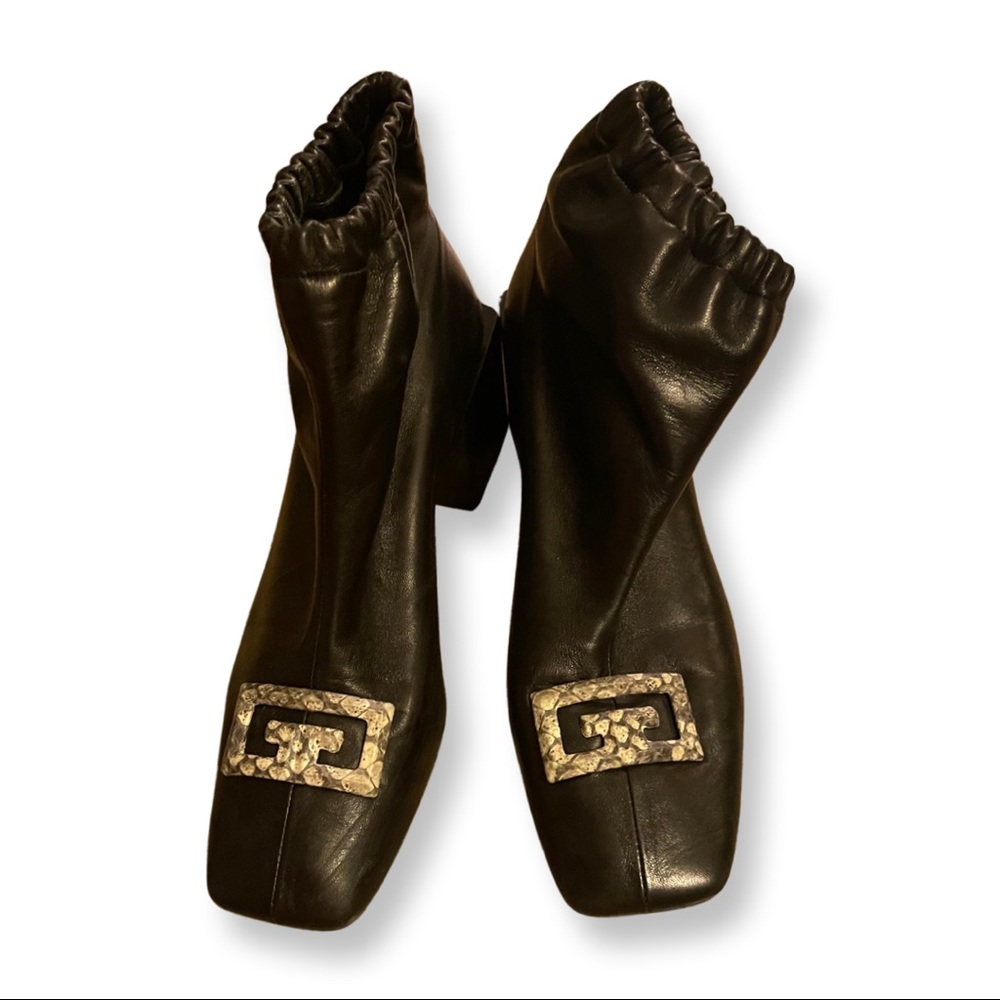 GIVANCHY BOOTIES size 39